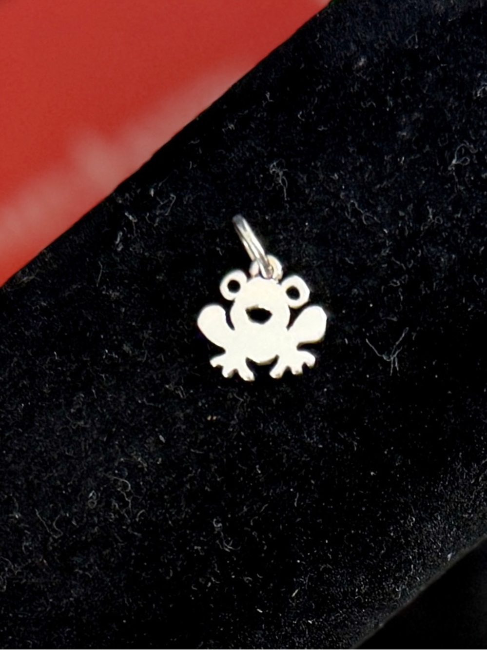 JAMES AVERY Sterling Silver Happy Smiling Frog Charm Pendant; Un-cut; RETIRED